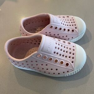 Native Shoes Light Pink and White Size 5